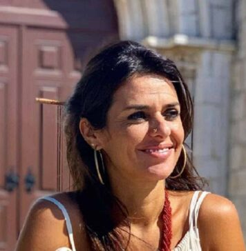 Cuca Roseta recebe o Sol no Forte de Santo António da Barra