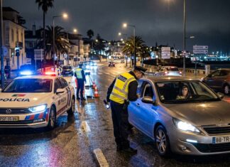 PSP detém três homens por crimes rodoviários em Cascais e São Domingos de Rana