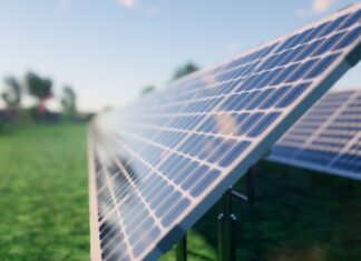 Cascais e Estoril instala painéis solares em sete equipamentos públicos